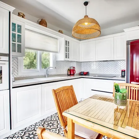 Turkbuku Luxury Seaview Dublex Wpool & Terrace וילה